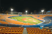 横浜スタジアム