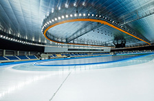 八戸市長根屋内スケート場(YSアリーナ八戸)