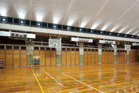 図5 施設天井サイド写真