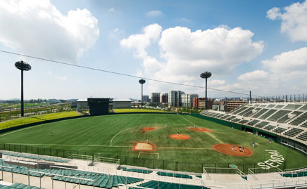 宮城野区野球場 | スポーツ施設照明 野球場 | 納入事例 | 岩崎電気